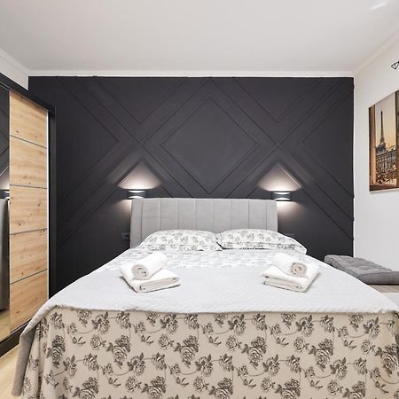 Oscar & Leo Apartments Zadar Buitenkant foto