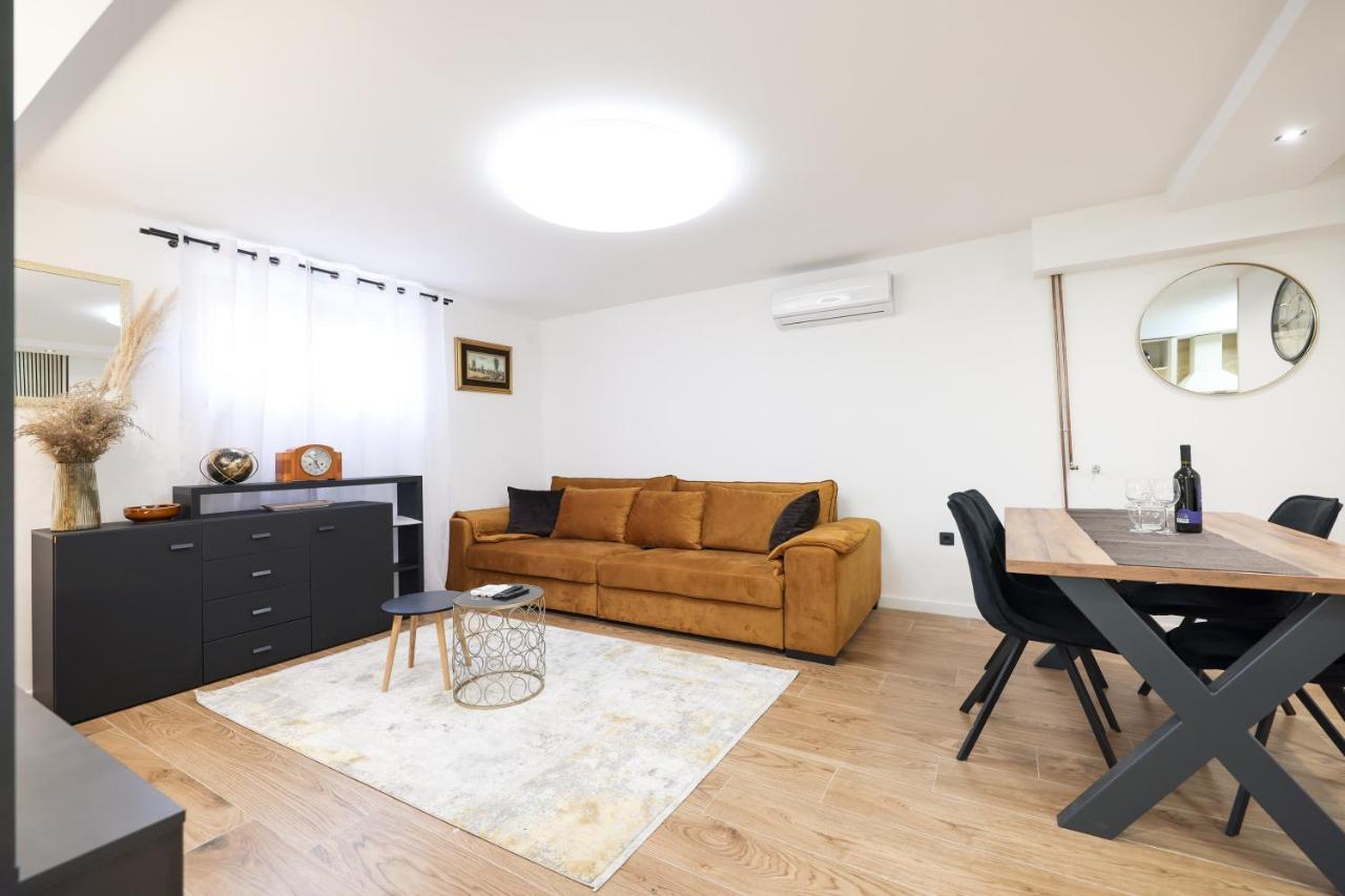 Oscar & Leo Apartments Zadar Buitenkant foto