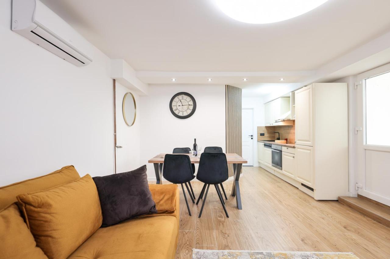Oscar & Leo Apartments Zadar Buitenkant foto